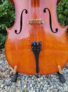 Mijn eerste cello Staartstuk.jpg